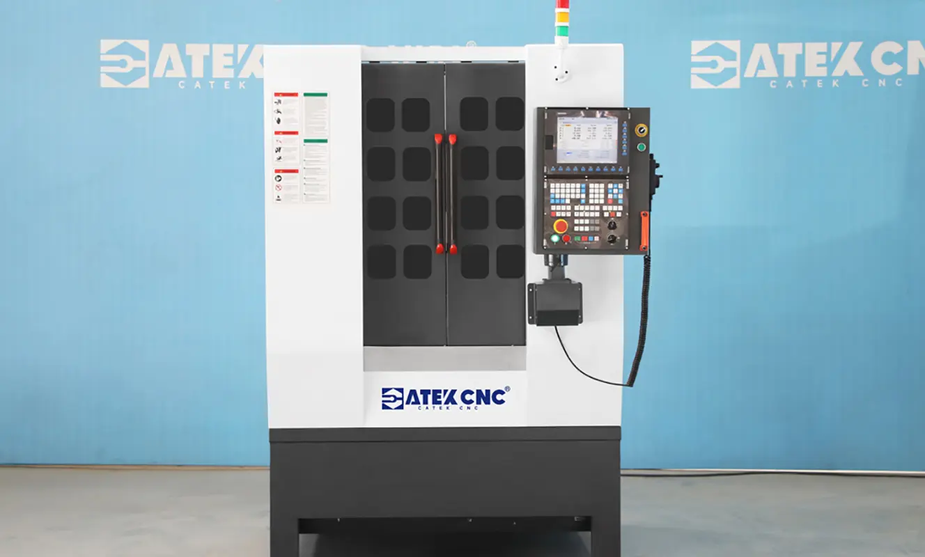 CNC Metal Milling Machine CNC metal milling machine demonstration for a UAE client at the CATEKCNC factory.