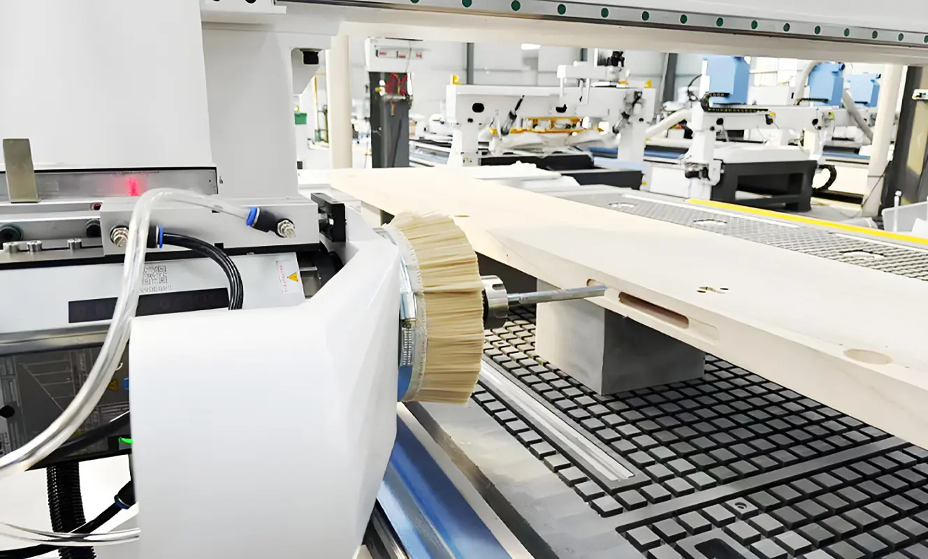 Side machining with a swinging-head ATC CNC router