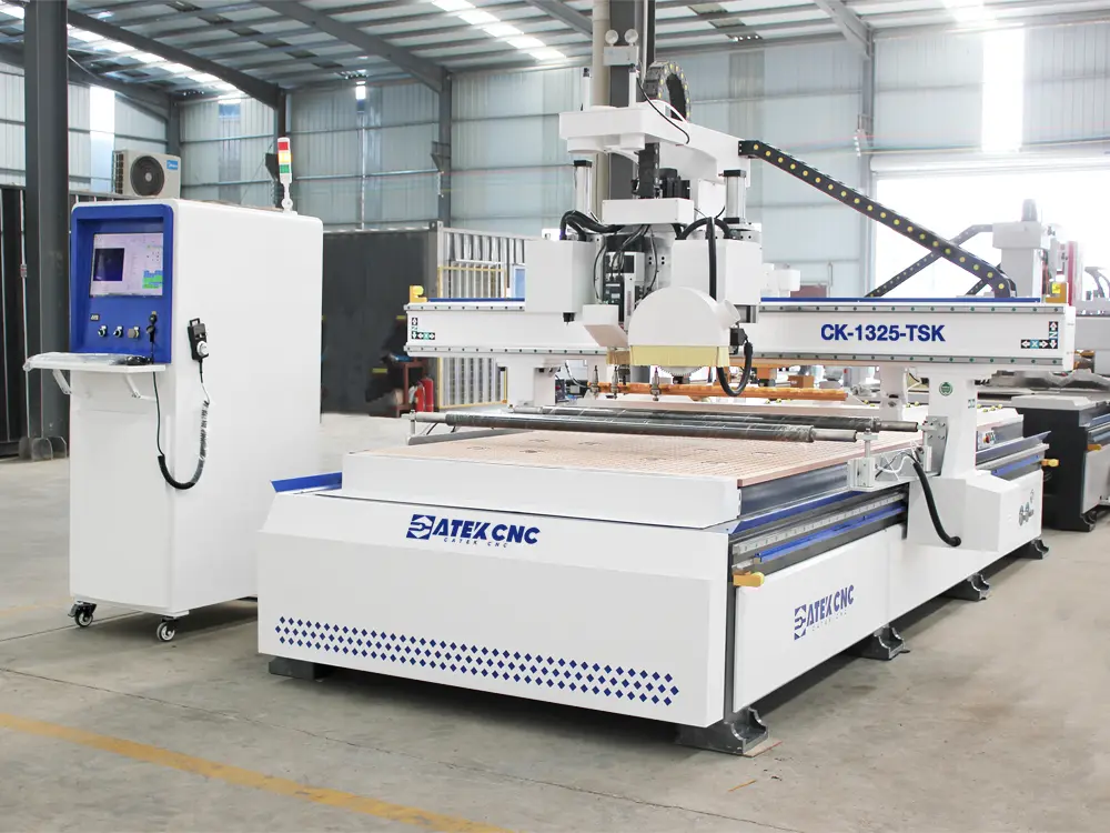 Front right view 4x8ft ATC linear cnc router with 4-axis saw blade, oscillating tool, and vision system Front right view 4x8ft ATC linear cnc router with 4-axis saw blade, oscillating tool, and vision system