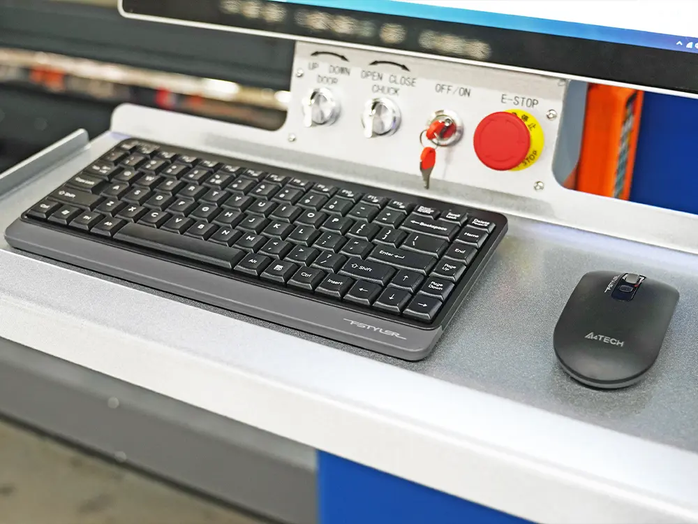 Wireless keyboard and mouse for high-speed fiber laser tube cutting machine with automatic loading & unloading