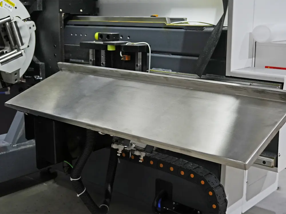 Follow-up flip-tray unloading system of high-speed fiber laser tube cutting machine with automatic loading & unloading