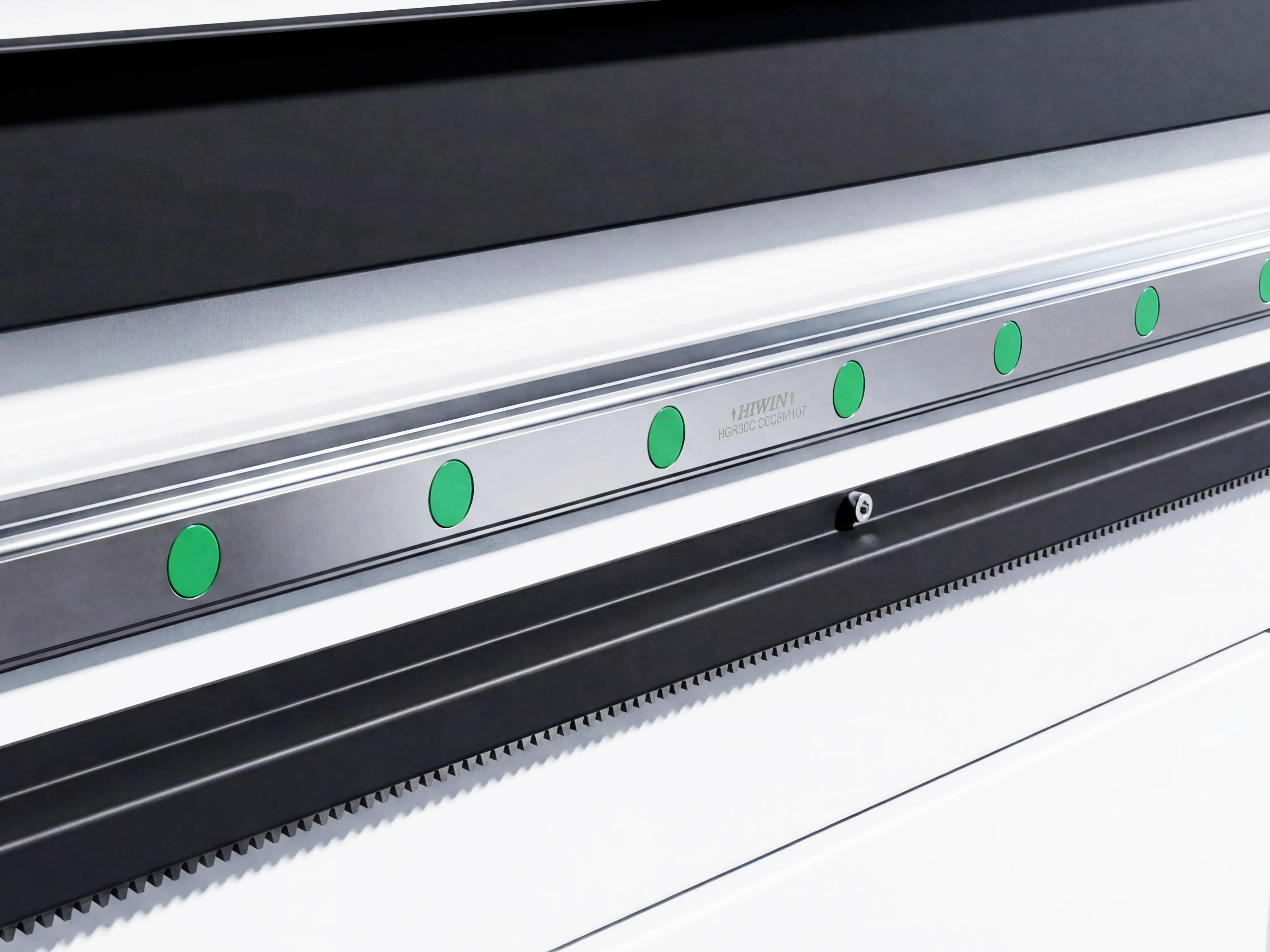 Hiwin (Taiwan) P level 30 linear guideways of Spire 2130 CNC wood router machine
