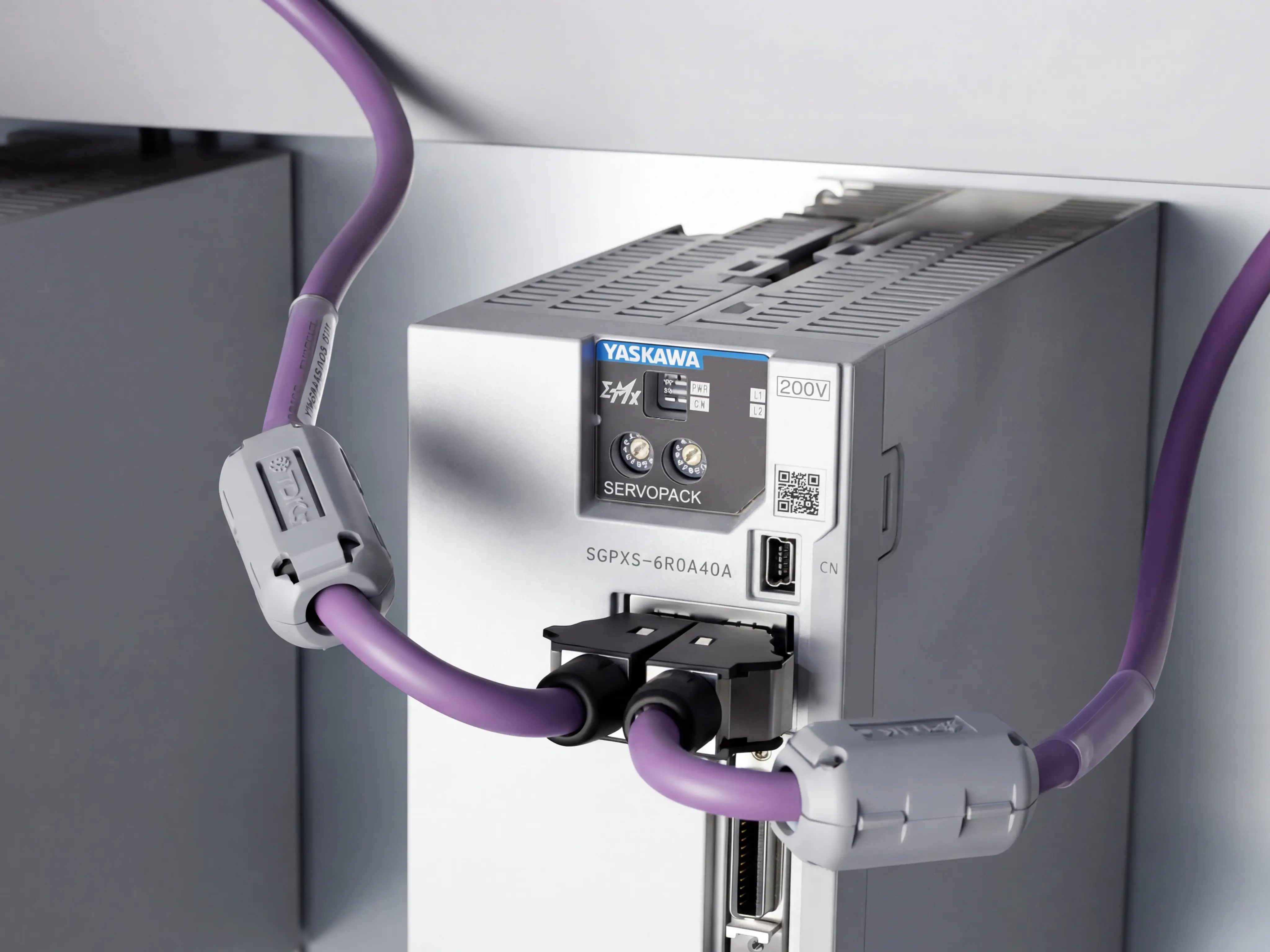 Yaskawa servo drive for Spire 1325 linear ATC CNC wood router