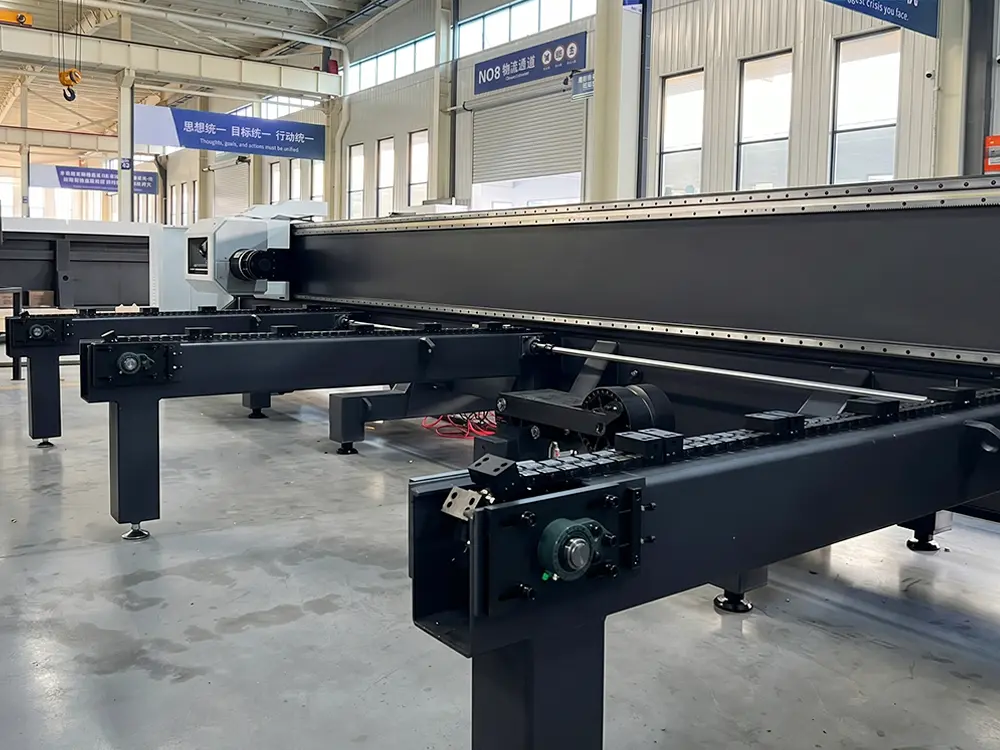 Automatic unloading unit Automatic unloading unit of large 4-chuck fiber laser tube cutting machine