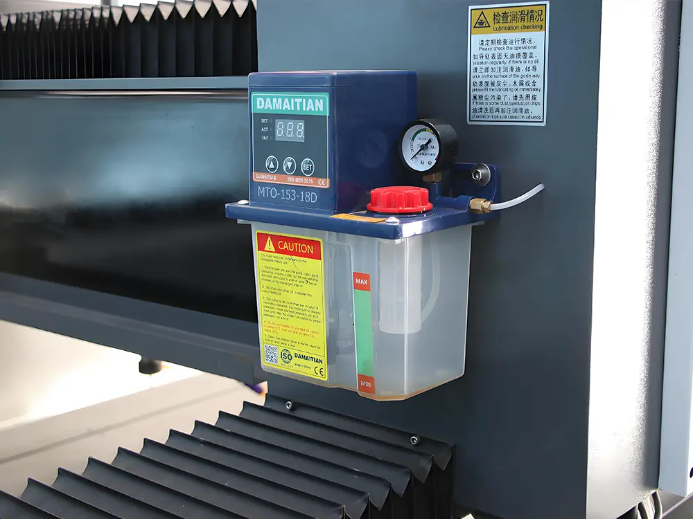 Automatic lubrication system Automatic lubrication system for CNC stone router