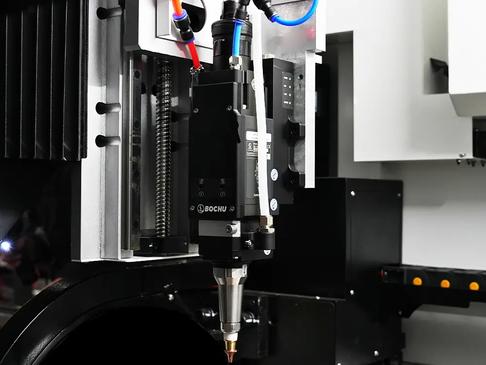 Bochu BLT310T intelligent laser cutting head for the 2-chuck fiber laser tube cutting machine with feeding system