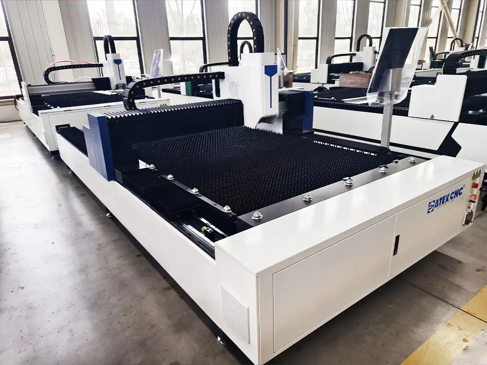 Production workshop for the CK-1530-FL fiber laser sheet metal cutting machine Production workshop for the CK-1530-FL fiber laser sheet metal cutting machine