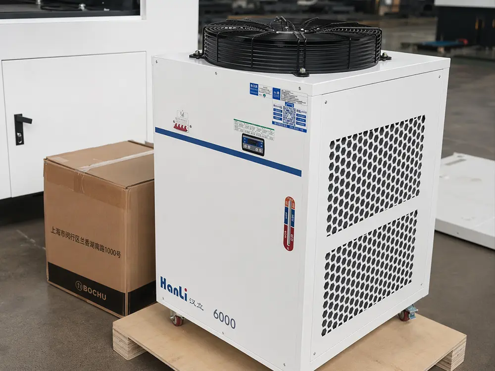 Hanli 6000W laser chiller Hanli 6000W laser chiller for the enclosed fiber laser sheet cutting machine with pull-out worktable