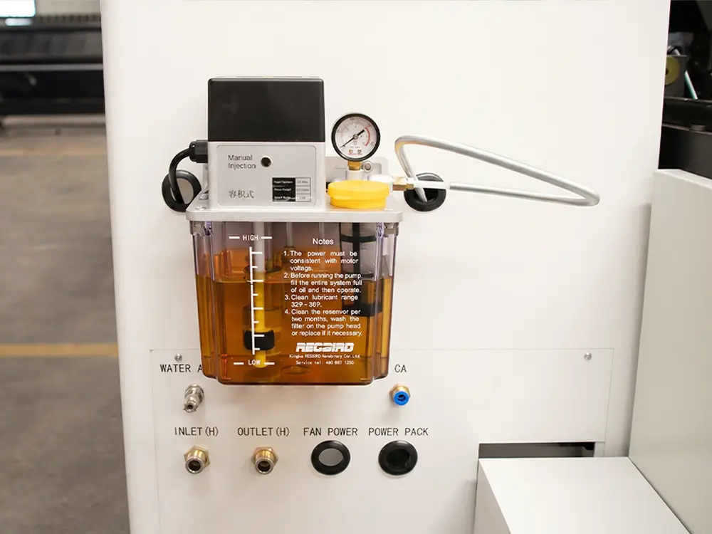 Automatic lubrication system for the 3-chuck fiber laser tube cutting machine