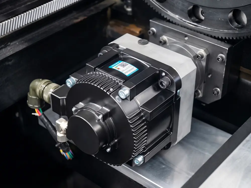 Inovance bus-based absolute servo system of the 3-chuck fiber laser tube cutting machine