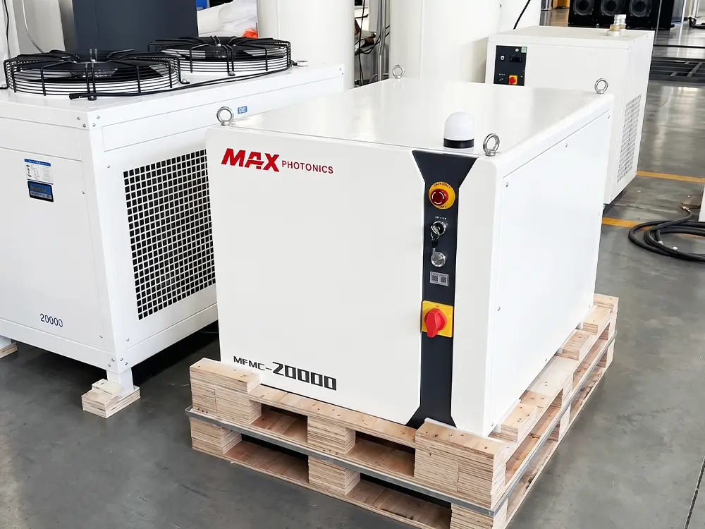 Maxphotonics 20kW fiber laser source of the CK-13033-GRH large-scale all-in-one fiber laser cutting machine