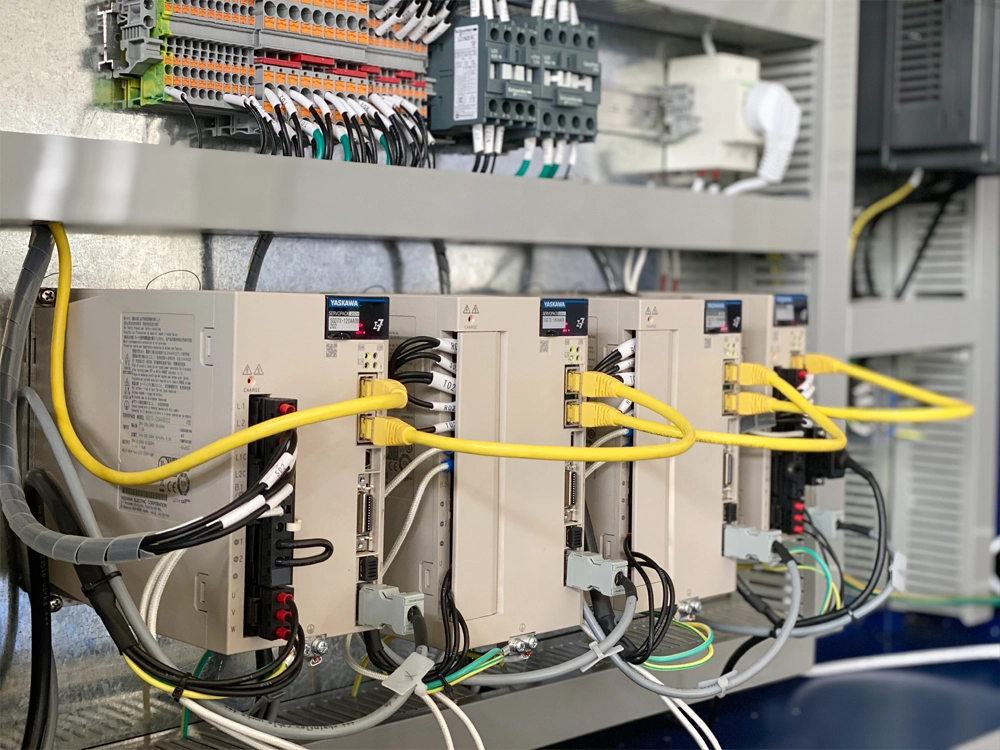 Yaskawa servo drive Yaskawa servo drive