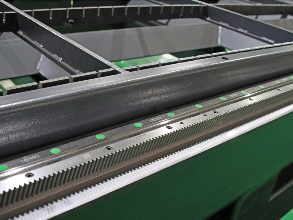 HIWIN guideways (Taiwan) and YYC ground helical gears/racks HIWIN guideways (Taiwan) and YYC ground helical gears/racks