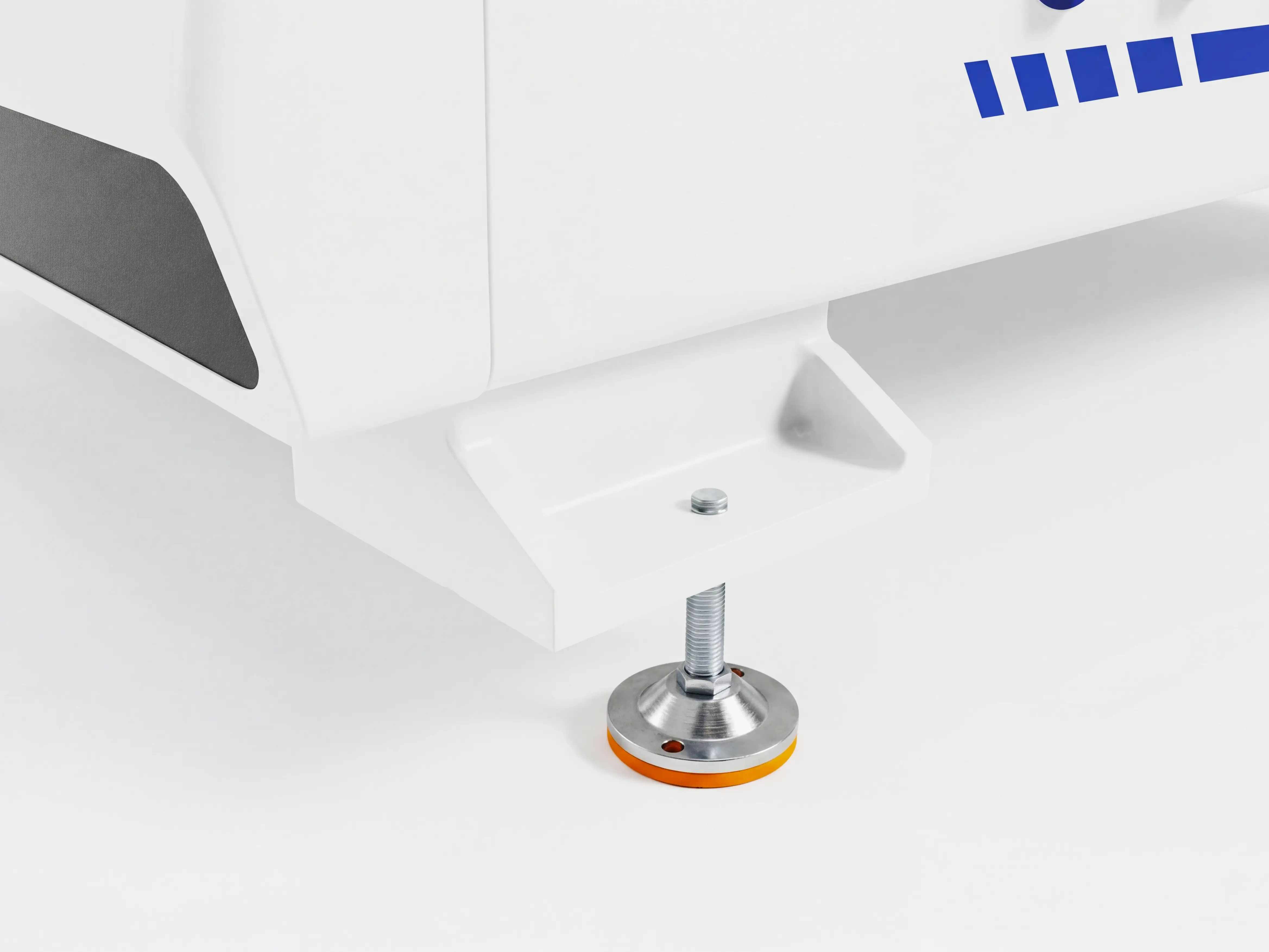 Adjustable leveling feet for Spire 1530 CNC nesting machine