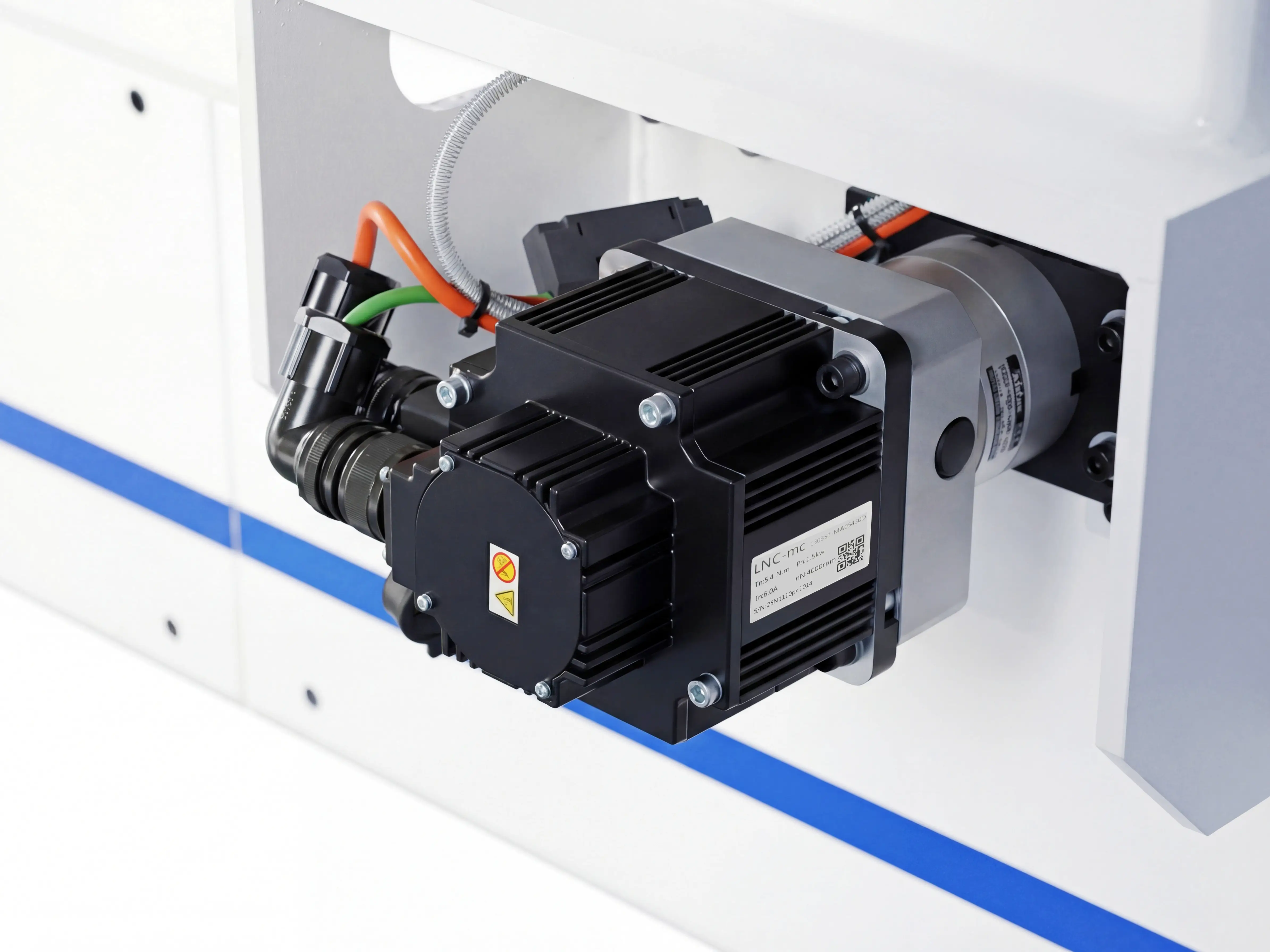  Taiwan LNC absolute servo motor for Y-axis of Spire 2130 ATC CNC router