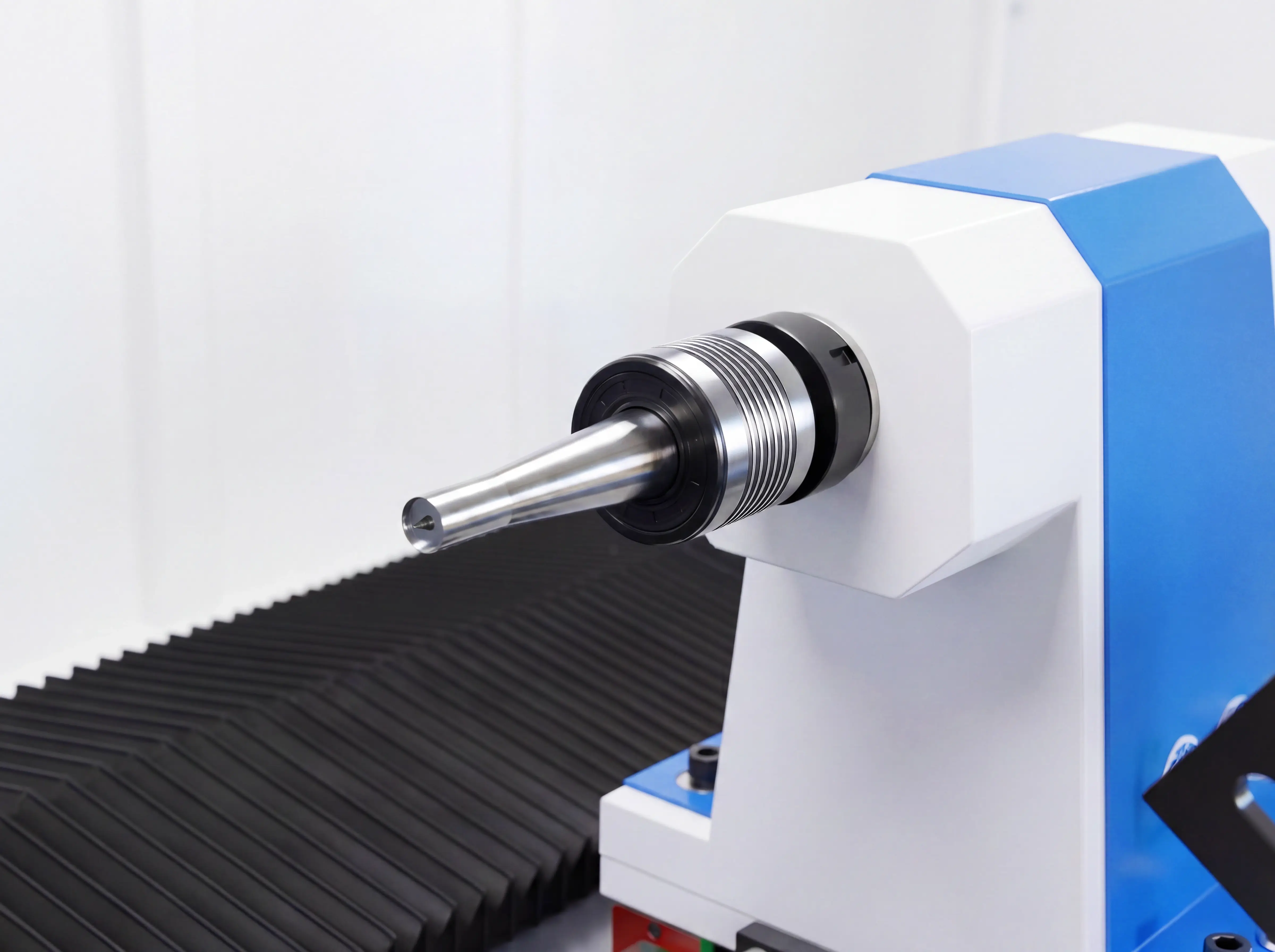 Headstock of Spire 1530 ATC CNC wood lathe