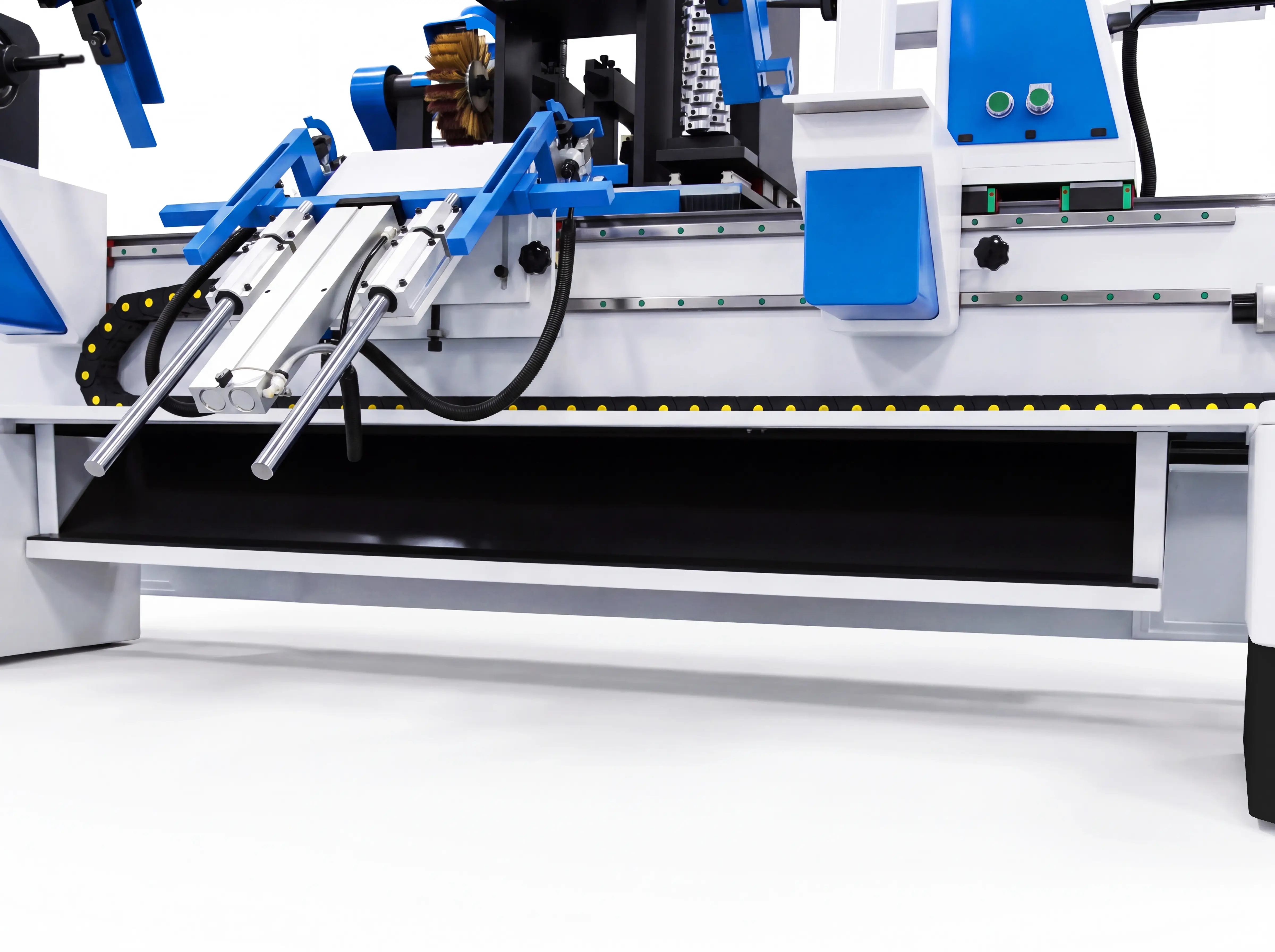 Unloading chute of Spire 1530 ATC CNC wood lathe
