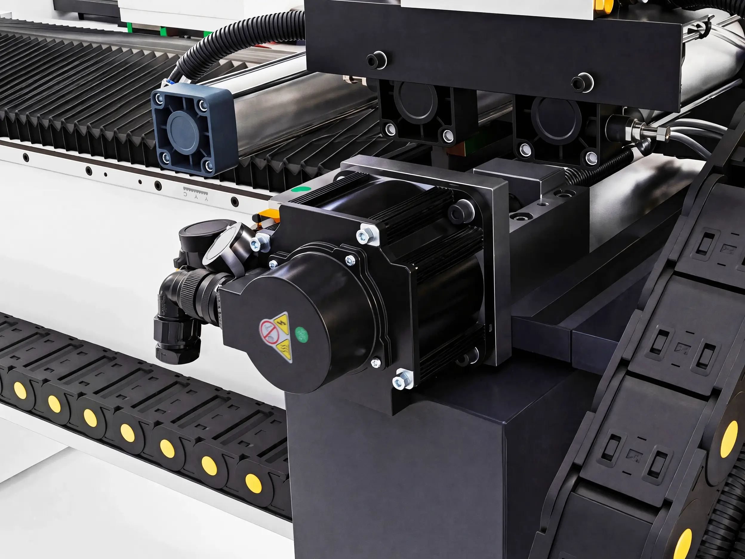 CATEKCNC self-developed 1500W servo motor for linear axis of Spire 1530 ATC CNC wood lathe