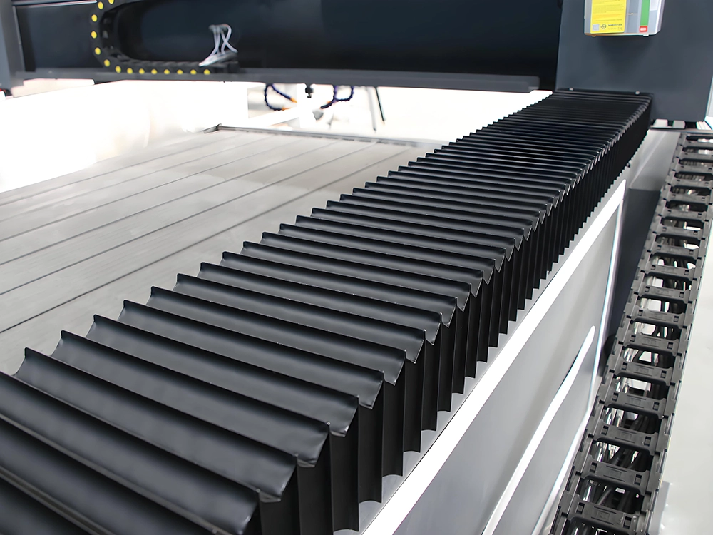 Bellows enclosured shield of Y-axis Bellows enclosured shield of Y-axis