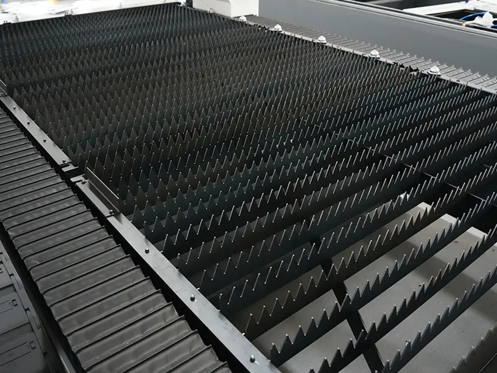 Cost-Effective Classic 5×10ft Fiber Laser Sheet Metal Cutting Machine