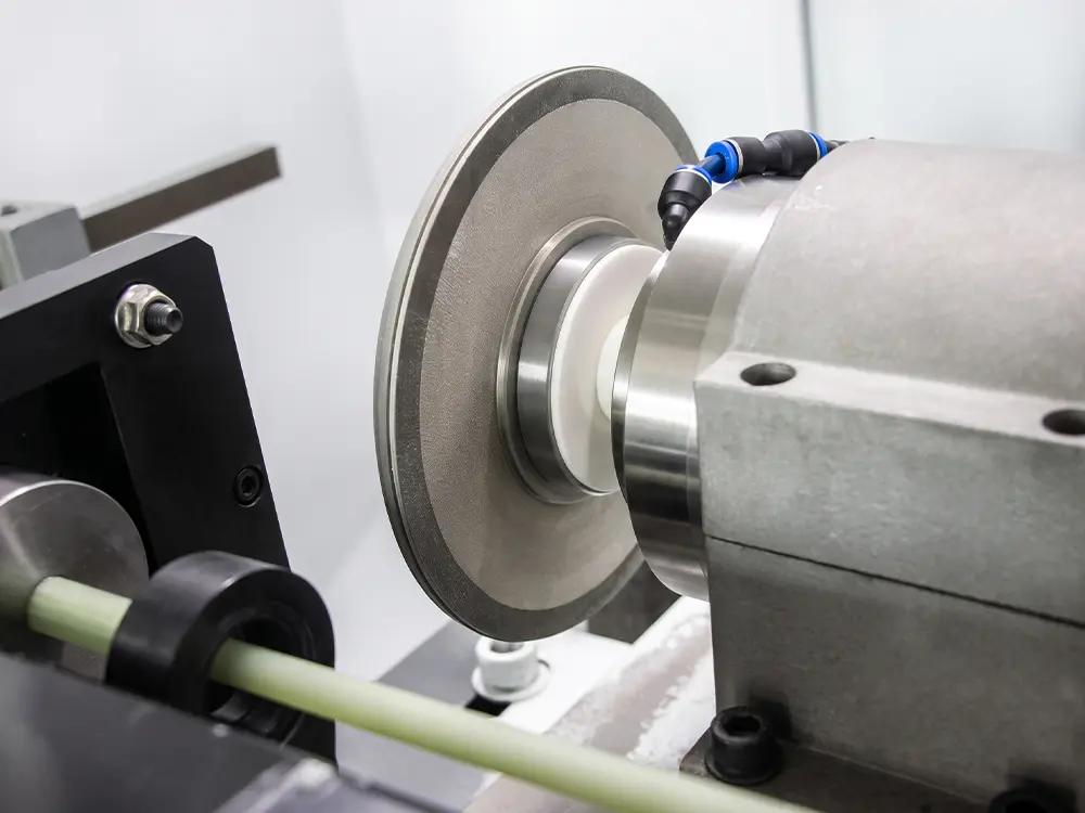 External-Tool Thread Whirling Machine for Screw Machining