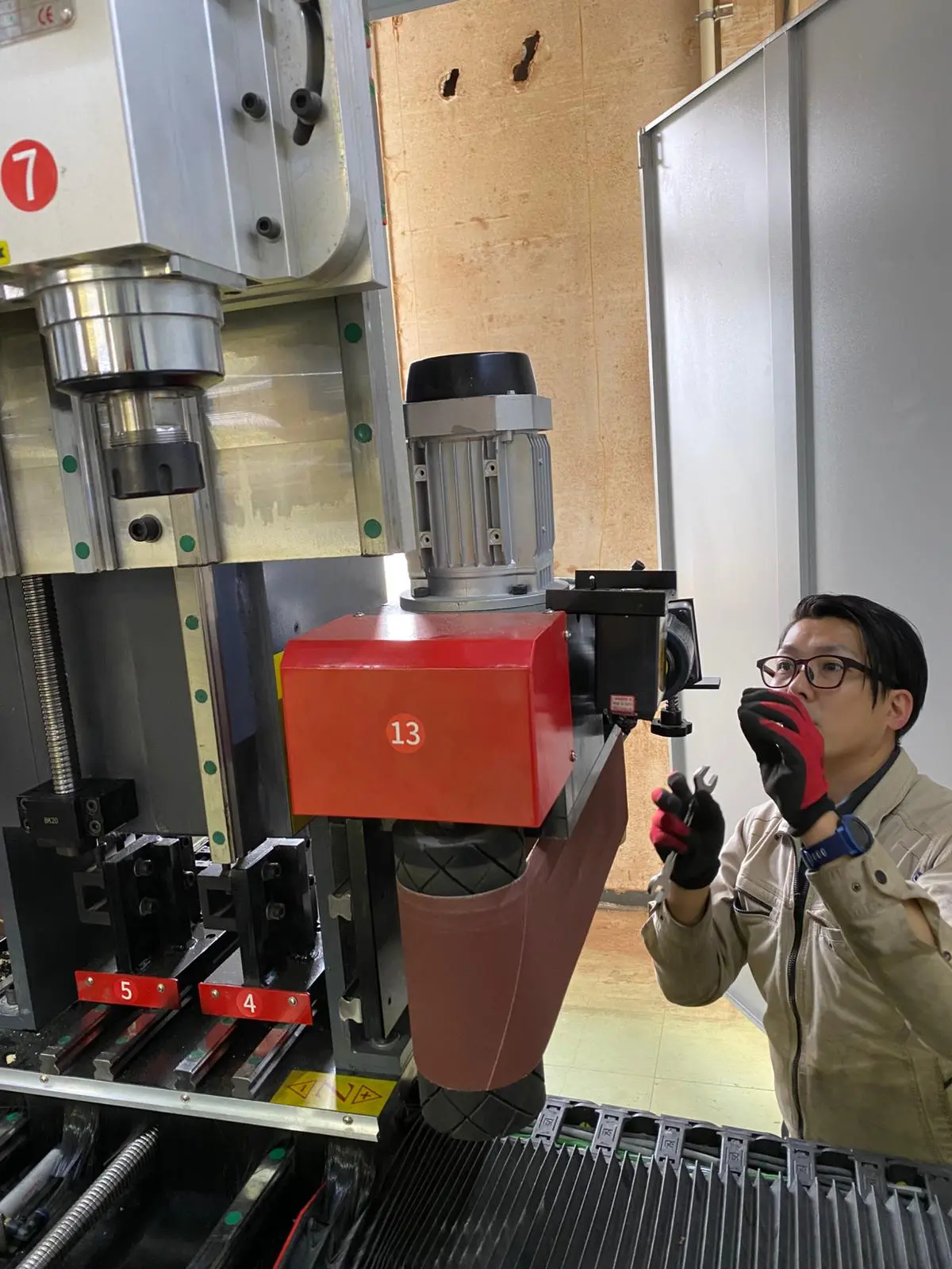 The 7-in-1 CNC wood lathe purchased by a Japanese customer