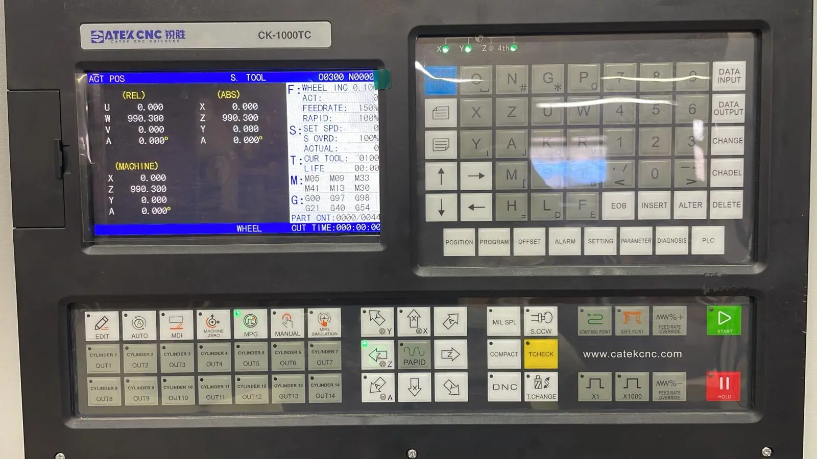 The 7-in-1 CNC wood lathe purchased by a Japanese customer