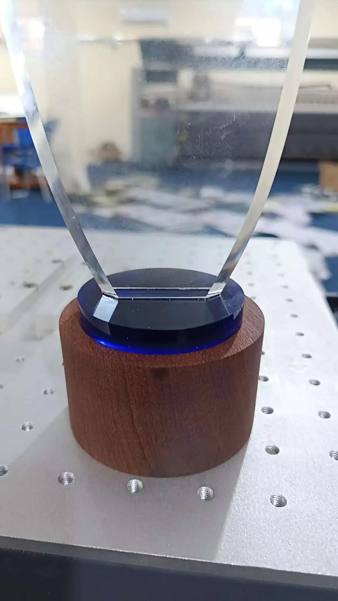 The Tanzanian customers are using UV laser marking machines to mark glass and pens