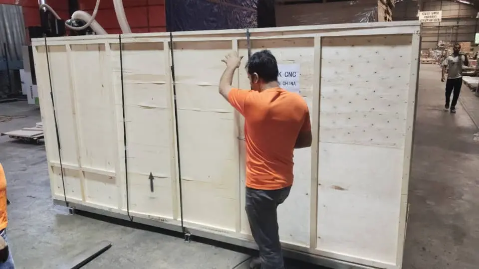 The CNC wood lathe purchased by a Malaysian customer