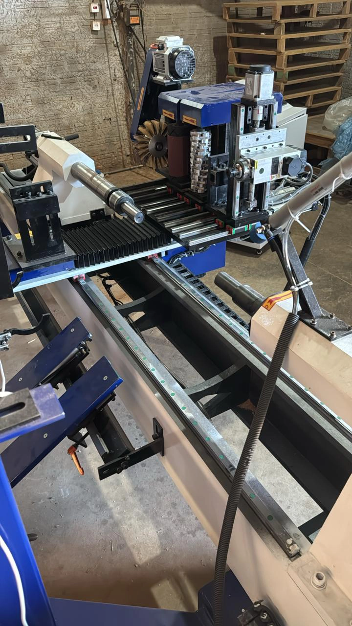 The Brazilian customer purchased a 4-in-1 CNC wood lathe