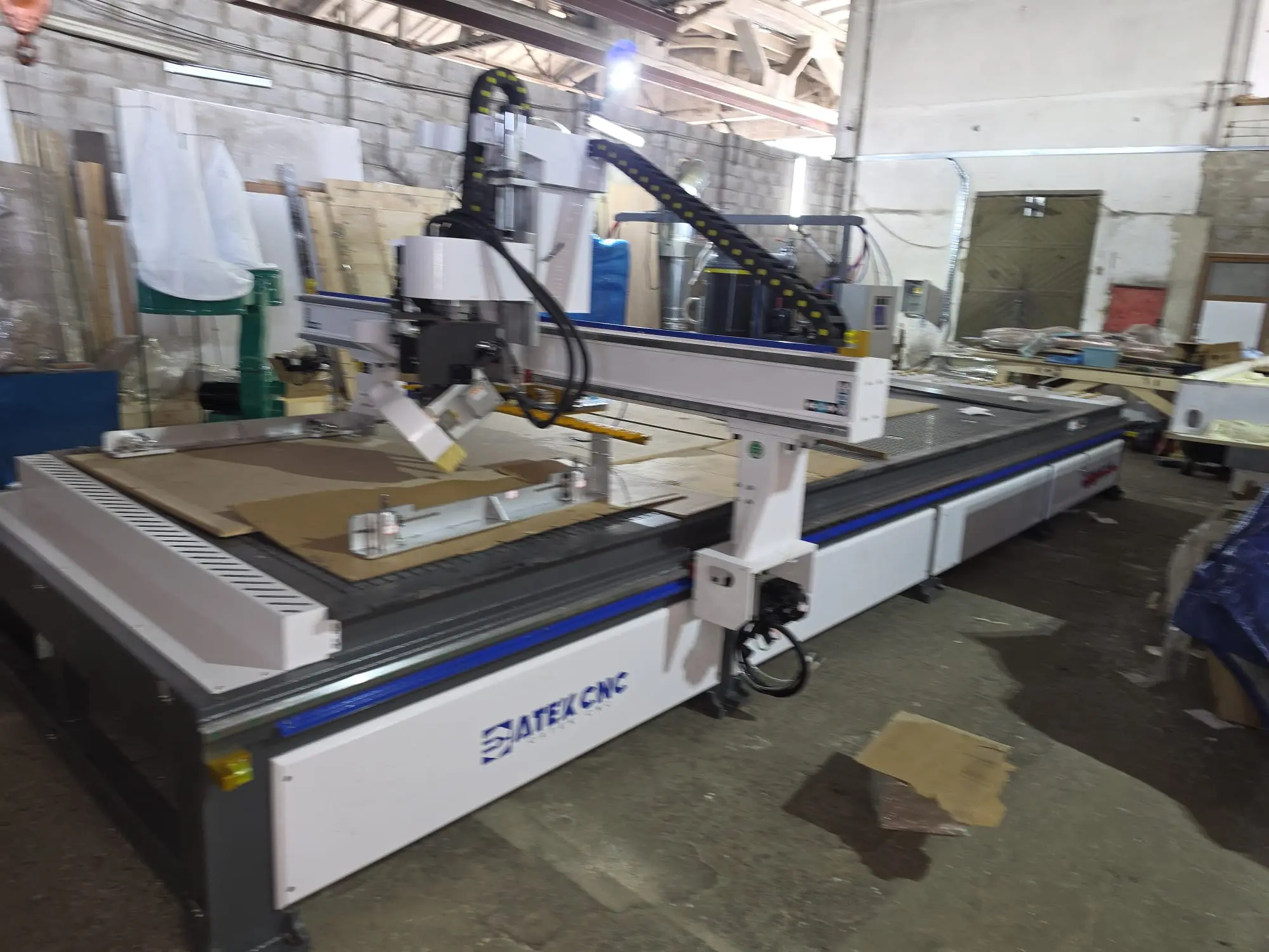 2060 CNC router