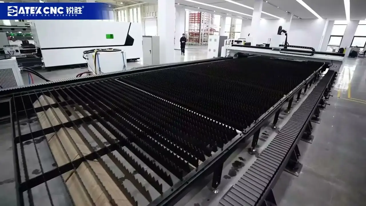 Rail-Type Fiber Laser Cutting Machine for Large-Format Metal Sheet