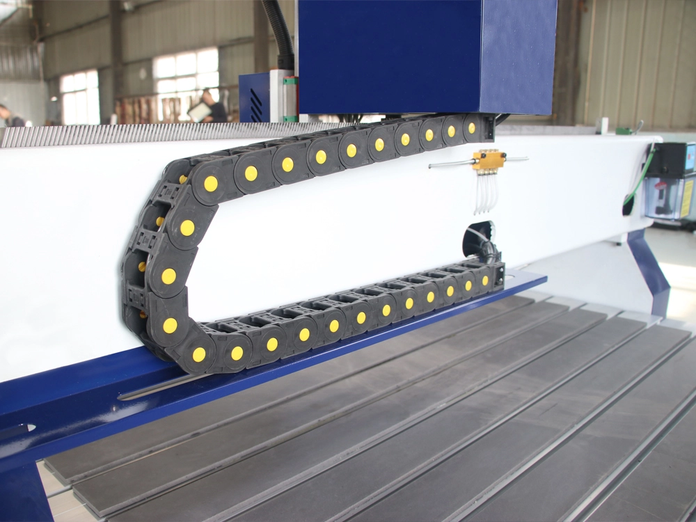 Cable drag chains for 4x8 CNC router Cable drag chains for 4x8 CNC router