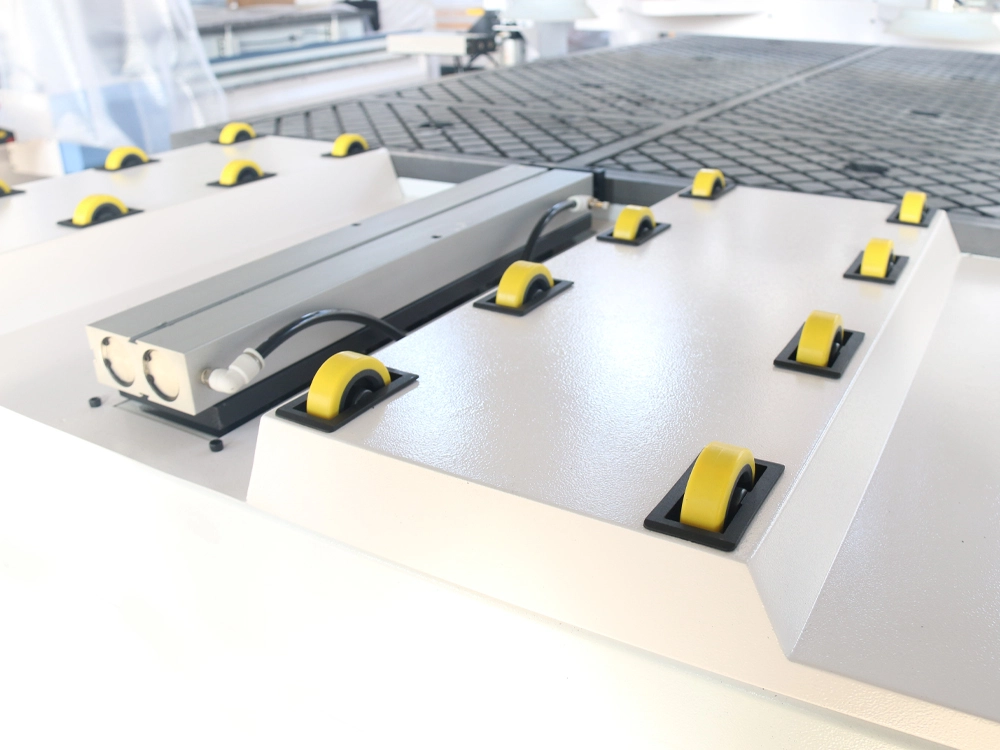 Feeding roller for CNC router Feeding roller for CNC router