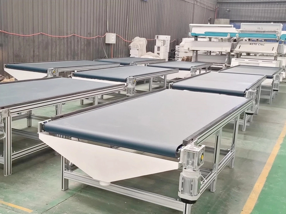 Automatic unloading platform for CNC router Automatic unloading platform for CNC router