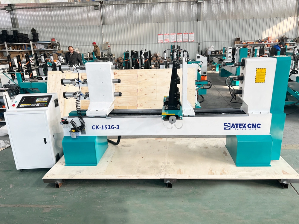Front view of CNC wood lathe with three drive-spindle Front view of CNC wood lathe with three drive-spindle