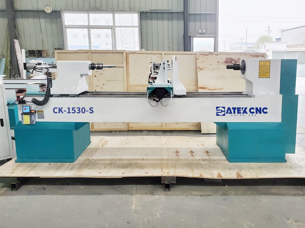 CNC wood lathe with carving function CNC wood lathe with carving function