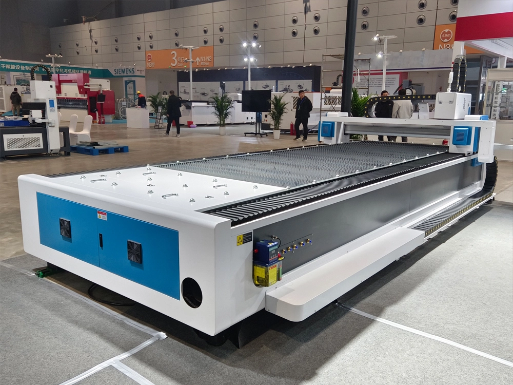 Rear right view of 5x10ft fiber laser cutter Rear right view of 5x10ft fiber laser cutter