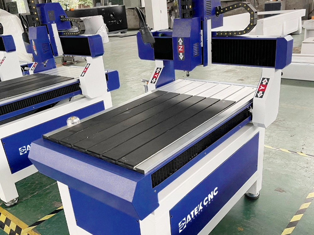Aluminum alloy T-slot workbench of mini CNC router Aluminum alloy T-slot workbench of mini CNC router