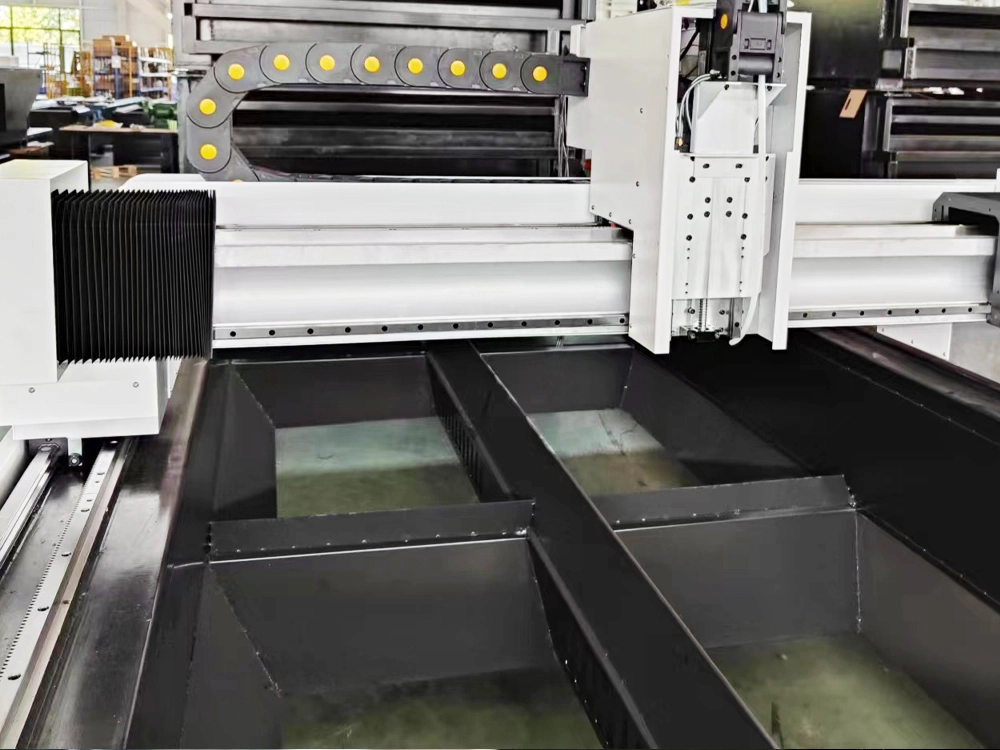 Aviation-grade aluminum alloy crossbeam Aviation-grade aluminum alloy crossbeam