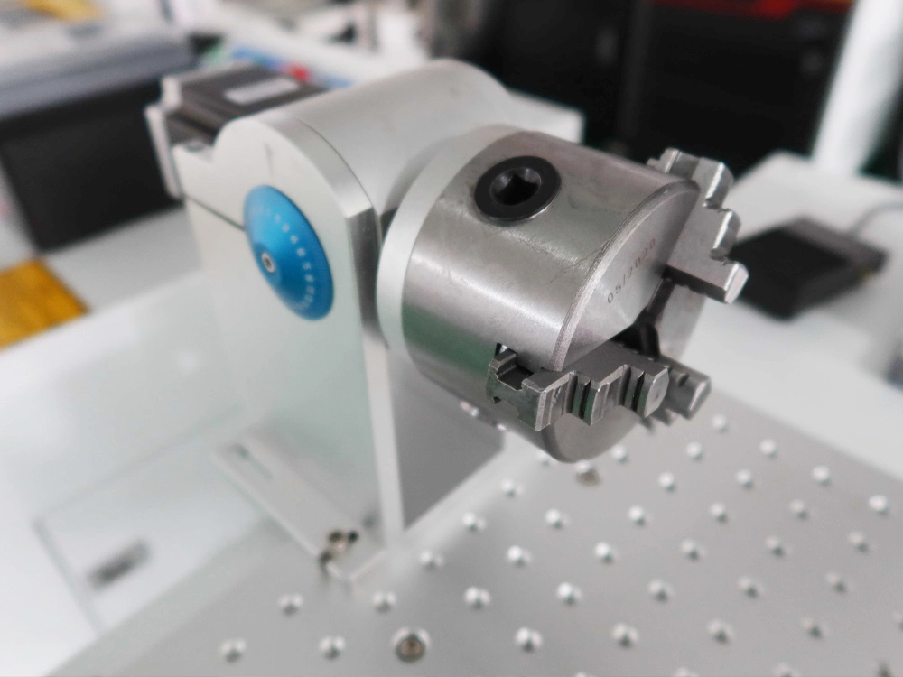Indexing rotary axis (optional) Indexing rotary axis (optional)
