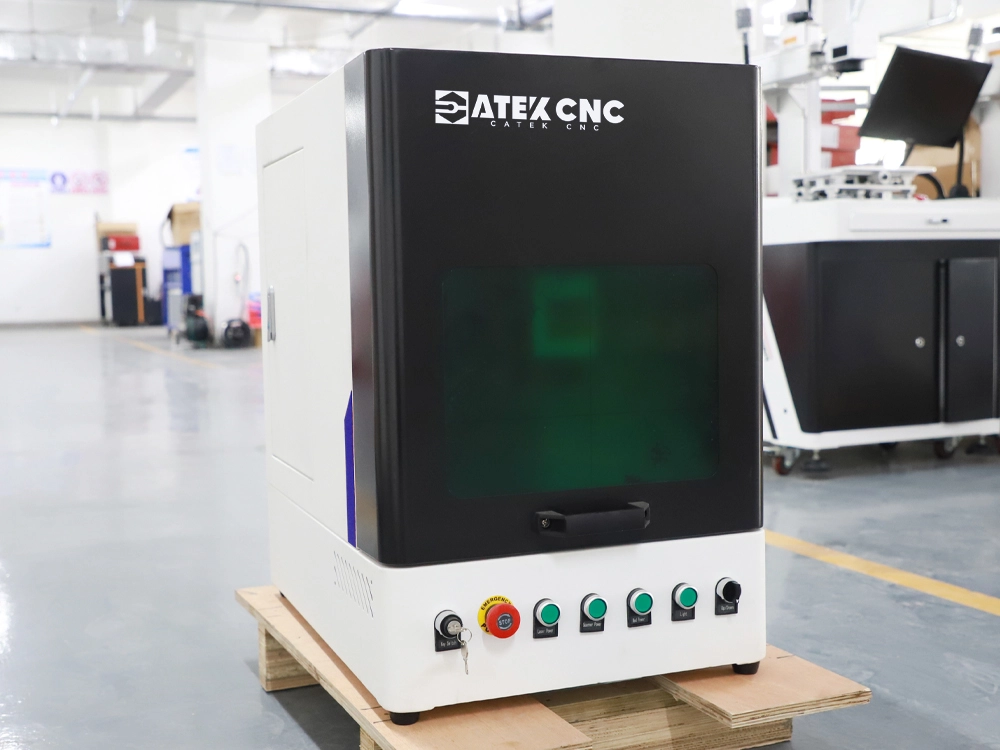 Front right view of fully enclosed fiber laser marking machine Front right view of fully enclosed fiber laser marking machine