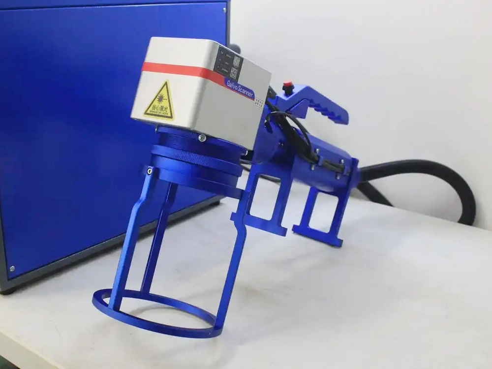 Lightweight aluminum alloy head Lightweight aluminum alloy head