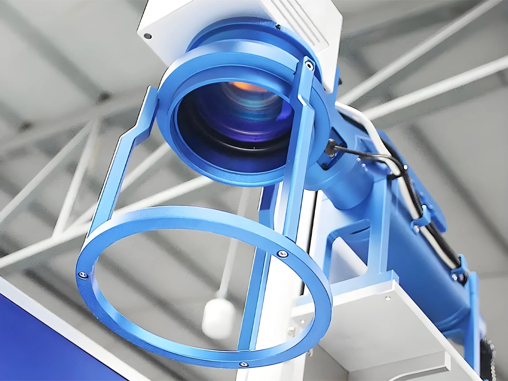 The bracket of the head for to maintain a constant focal length The bracket of the head for to maintain a constant focal length