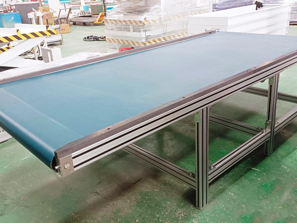 Automatic unloading platform for CNC router Automatic unloading platform for CNC router