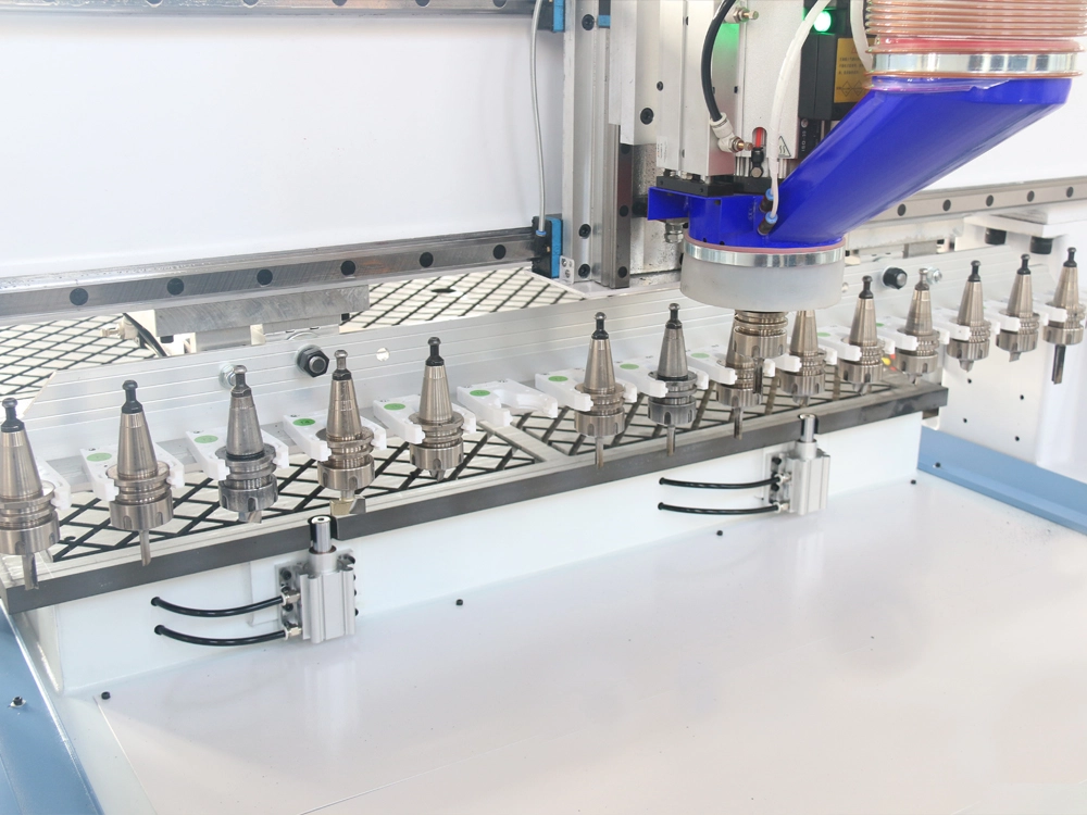 Linear tool magazine Linear tool magazine