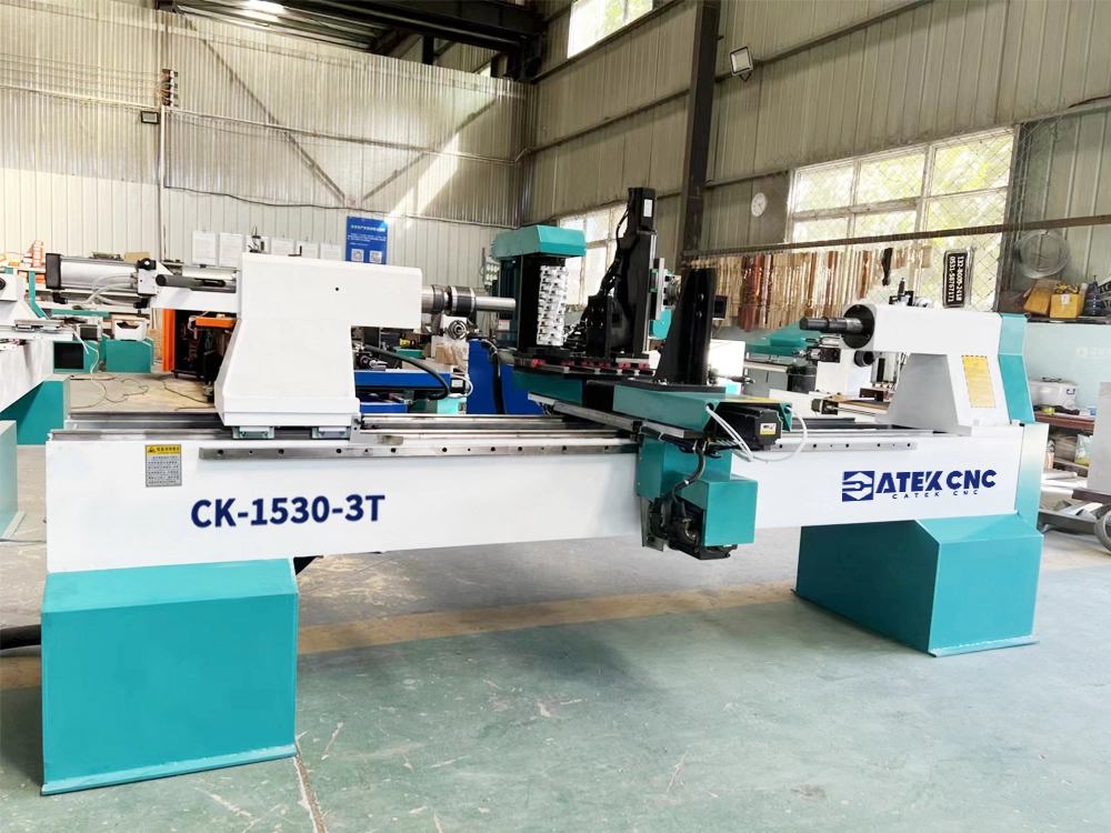 Front left view of three-function switchable CNC wood lathe Front left of three-function switchable CNC wood lathe