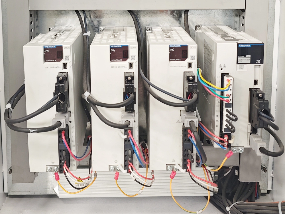 Yaskawa servo drive Yaskawa servo drive