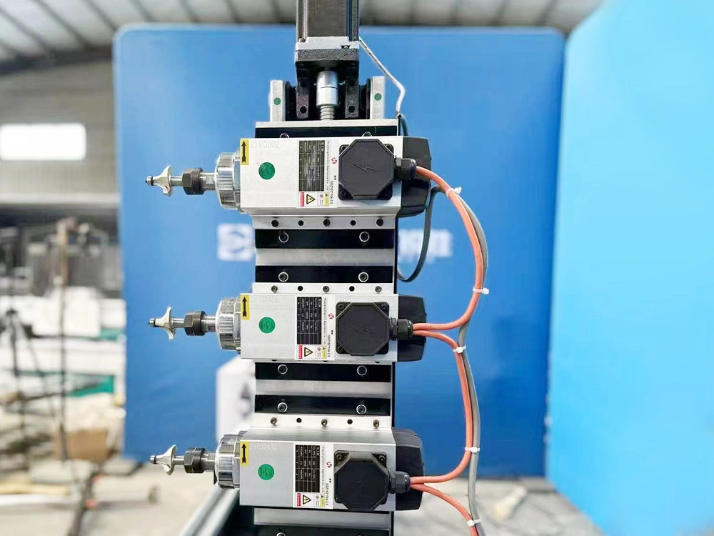 Three multifunctional spindle for 3-station pool cue lathe Three multifunctional spindle for 3-station pool cue lathe