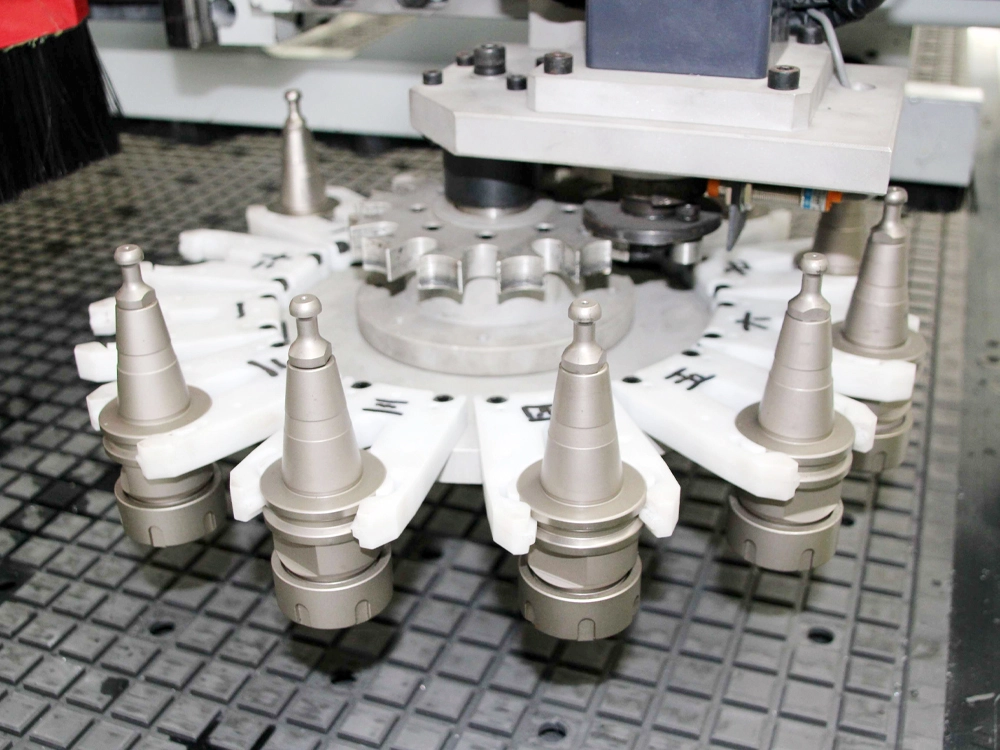 Various types of carousel tool magazines Various types of carousel tool magazines